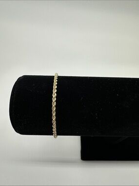7.5” 2.6mm 10k Solid Gold Bracelet